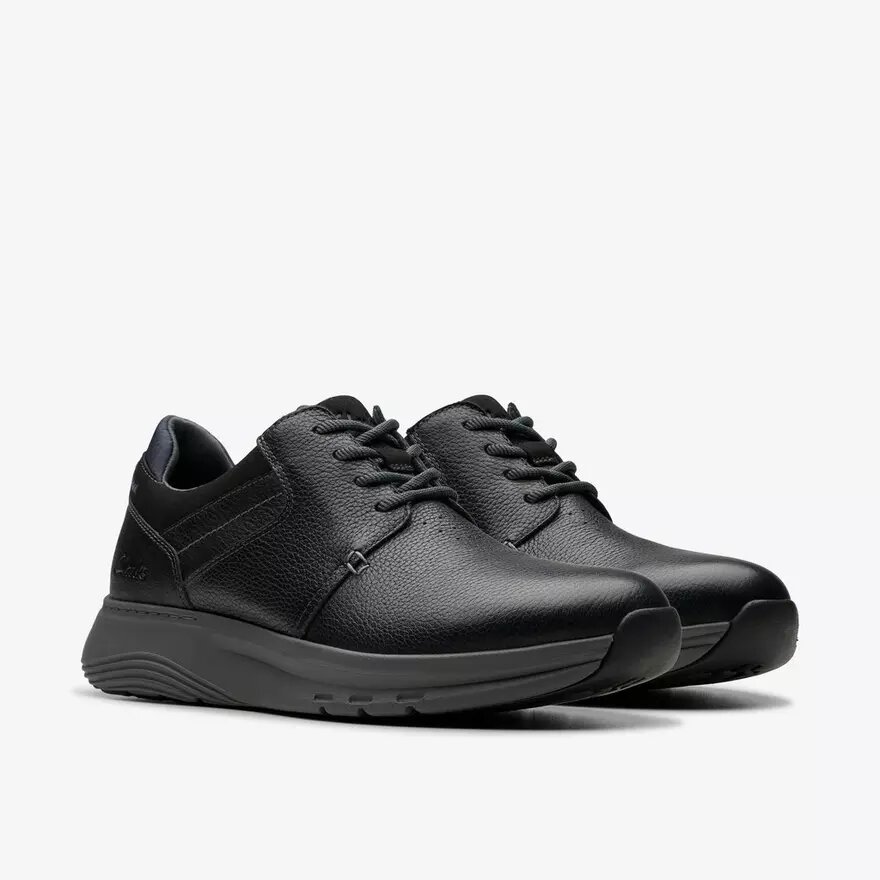 Men’s Motion Trek Pt Black Leather Sneaker Men’s Motion Trek Pt Black Leather Sneaker