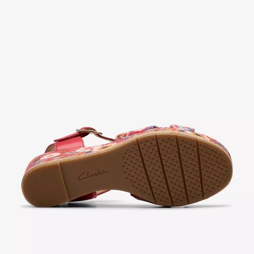Women’s Chicly Floral Red Print Wedges Women’s Chicly Floral Red Print Wedges