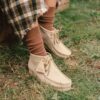 Women’s Wallabee™ Boot Maple Suede Boots