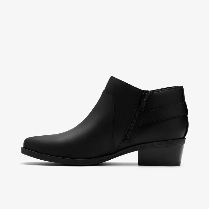 Womens Danyelle Gema Black Oily Leather Ankle Boots Womens Danyelle Gema Black Oily Leather Ankle Boots